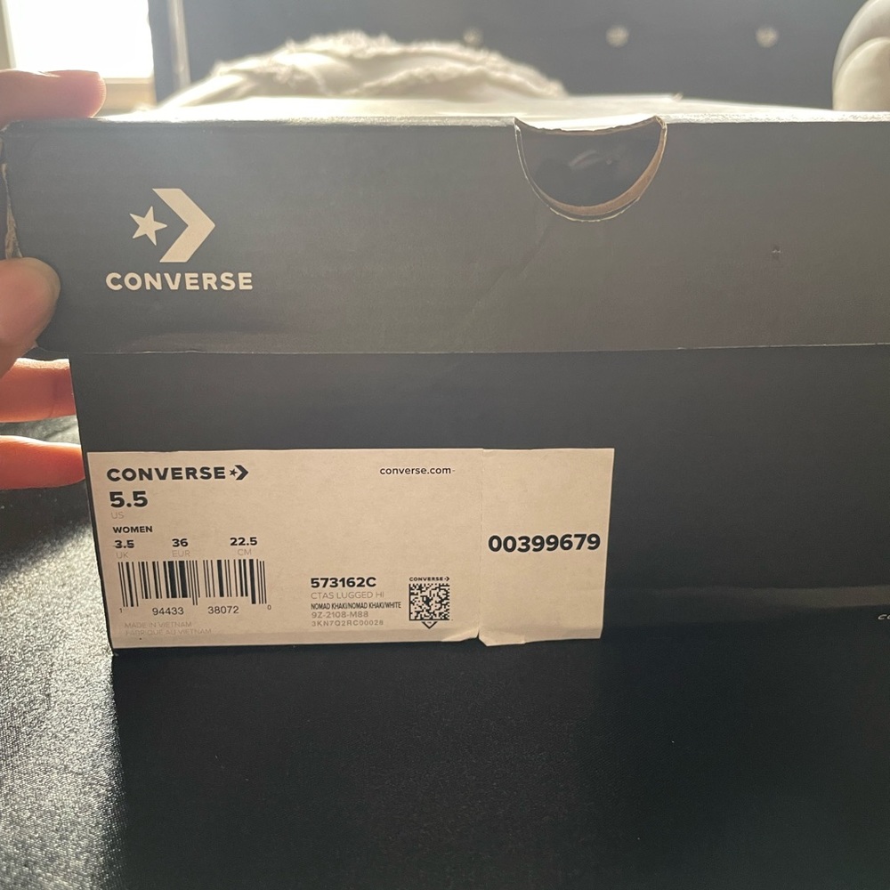5.5 women’s platform converses